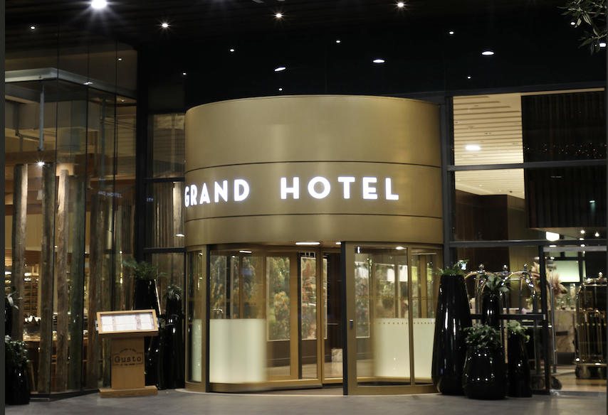 SkyCity surges on asset sales; NZX 50 ends week up